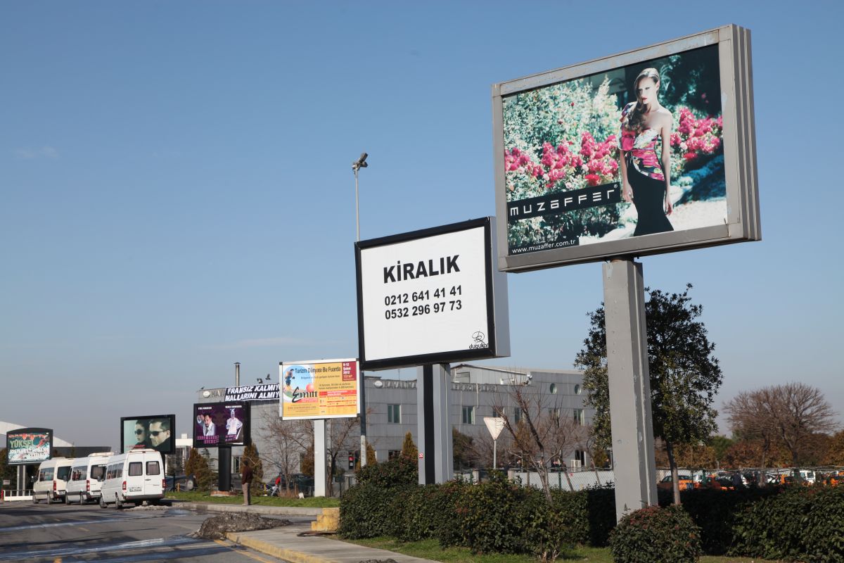 Durukan Advertising Ataturk Airport Sign A-27