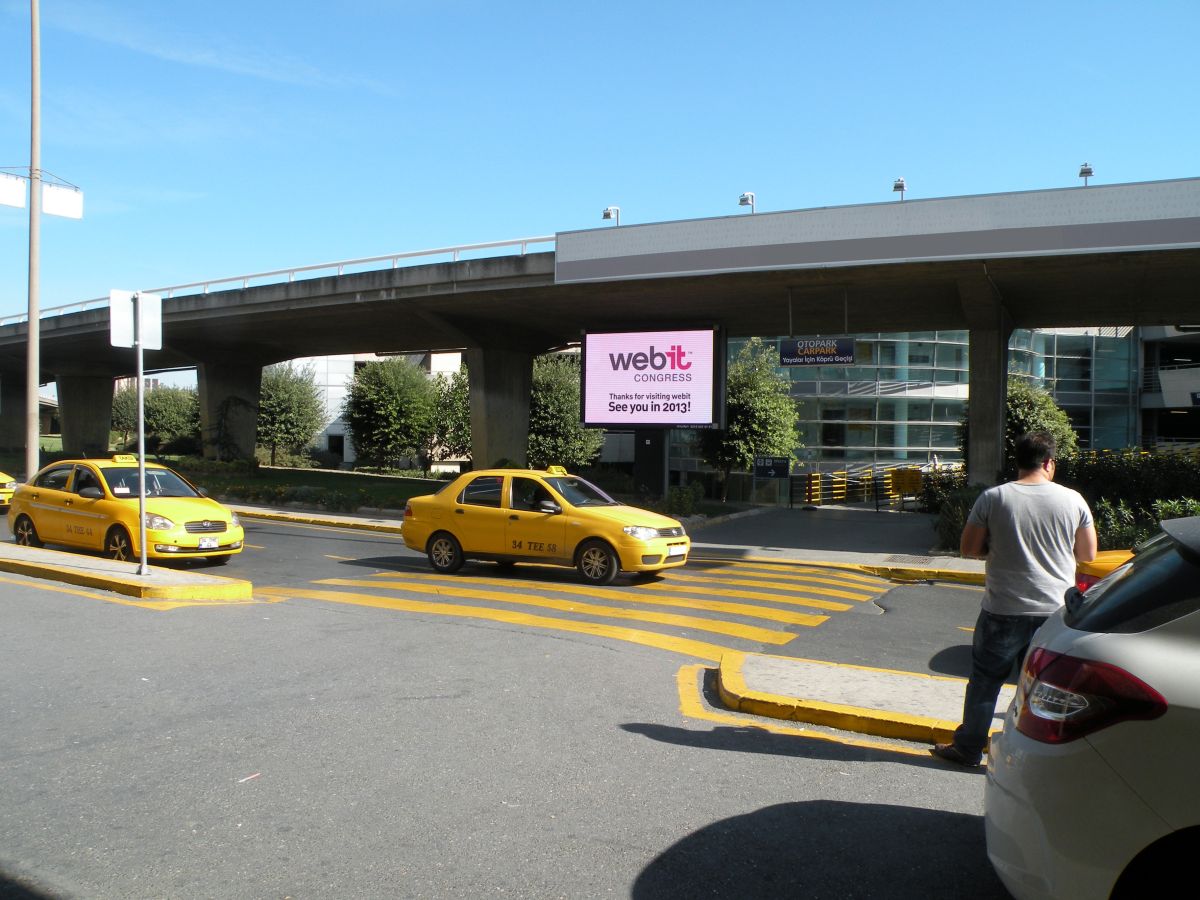 Durukan Advertising Ataturk Airport Sign L-02