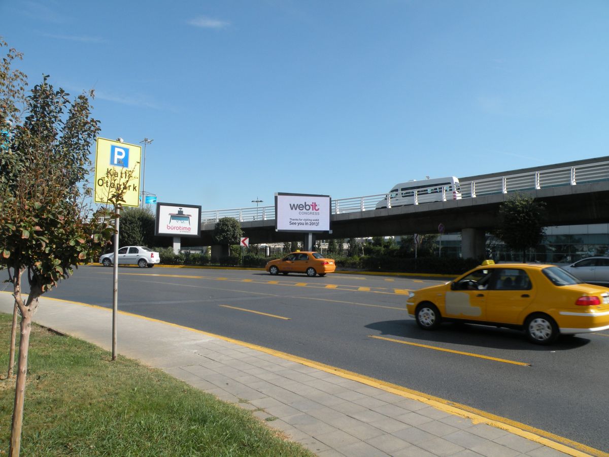 Durukan Advertising Ataturk Airport Sign L-03