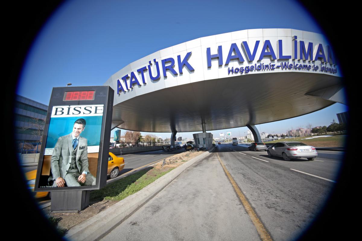 Durukan Reklam - Atatürk Havalimanı - 45 Milyon Yolcu